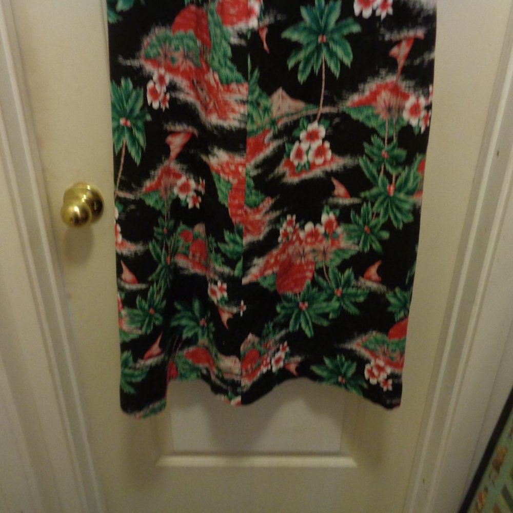 VTG HILO HATTIE TAHITI FLORALS COTTON MUMU M - Picture 4 of 7